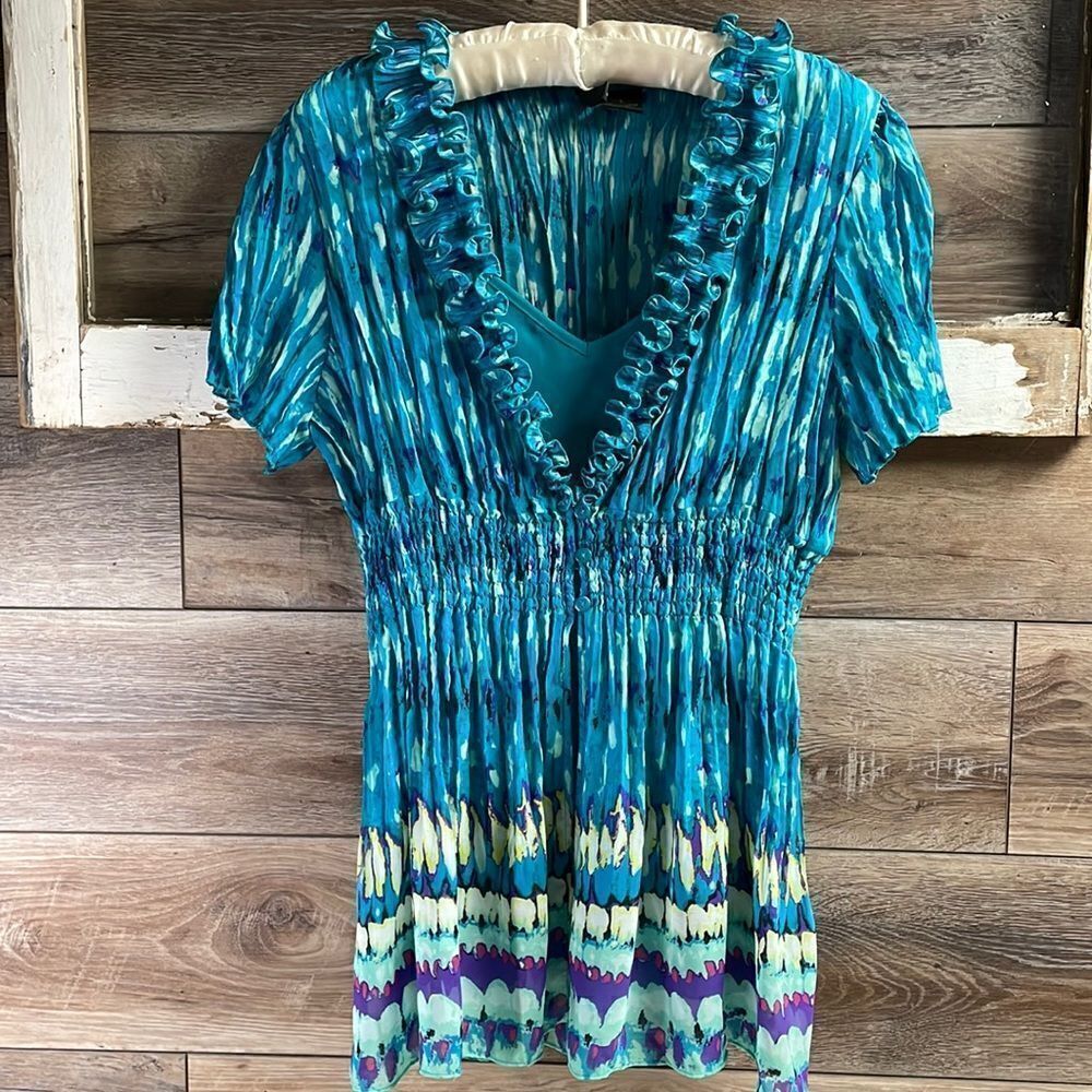 Nue Options Ladies Ruffled Crinkle Blouse with removeable Cami ,Size Large,Teals